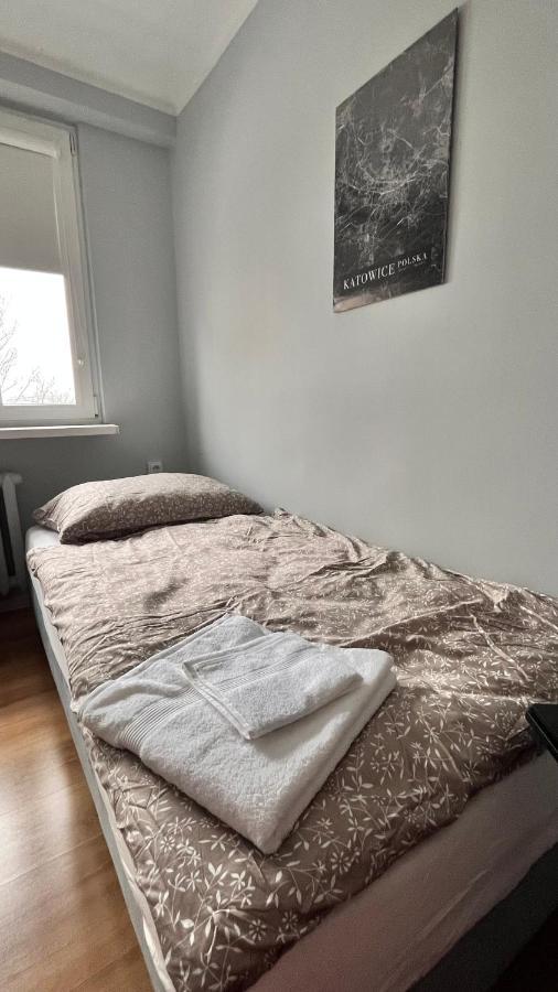 Apartament Z Widokiem Na Spodek Катовице Экстерьер фото
