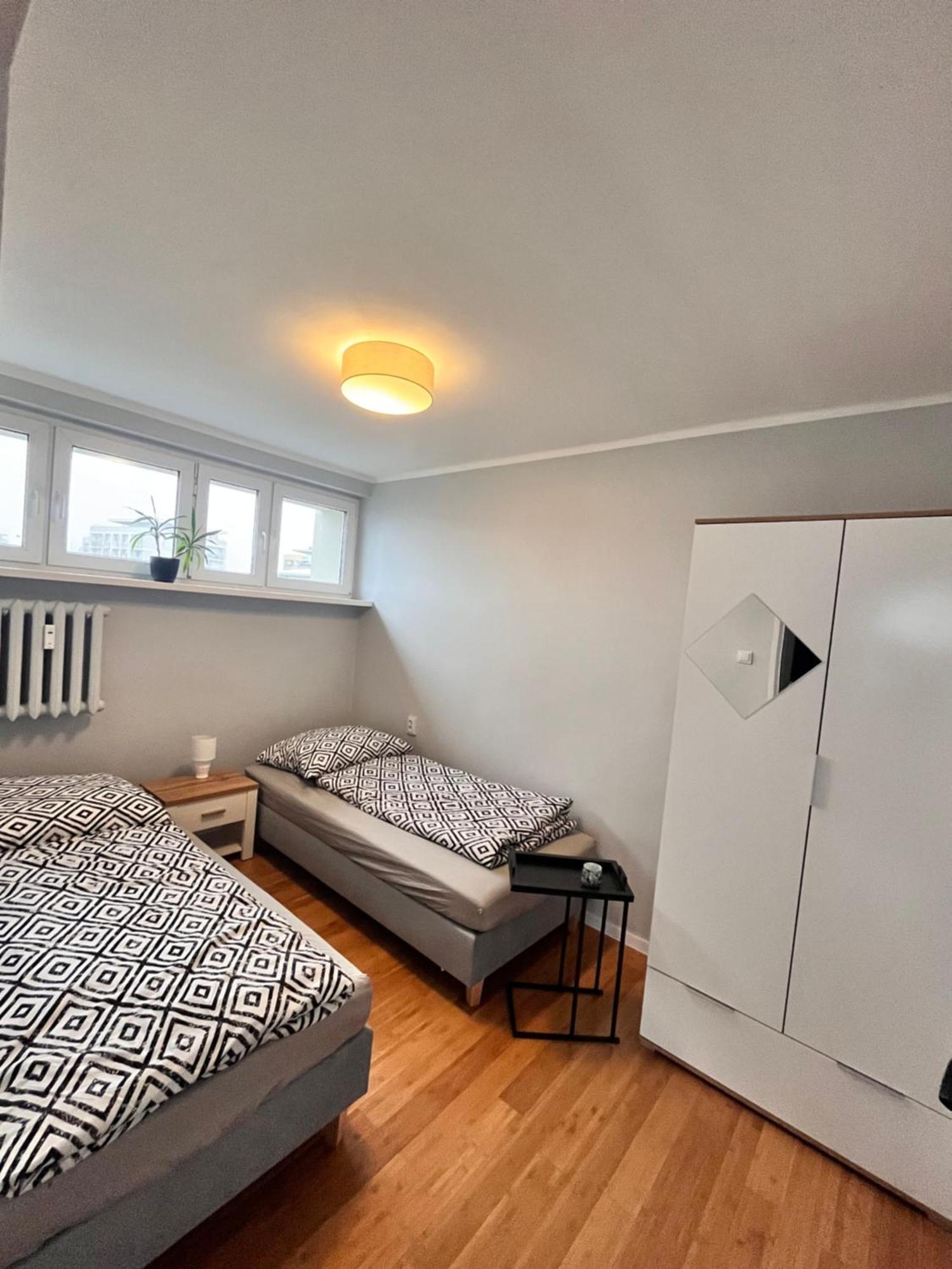 Apartament Z Widokiem Na Spodek Катовице Экстерьер фото